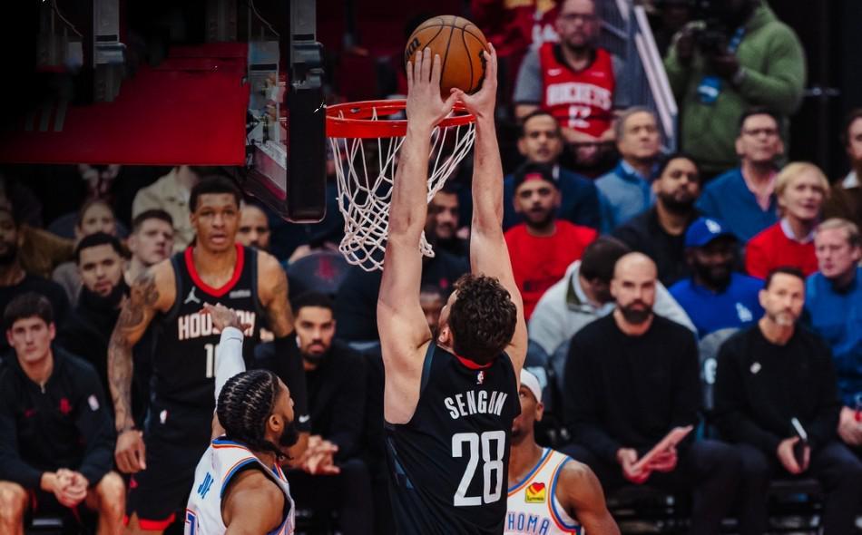 星空体育直播-意外惨败!29:8令人愤怒,NBA焦点1战:火箭20分溃败,争冠成笑话