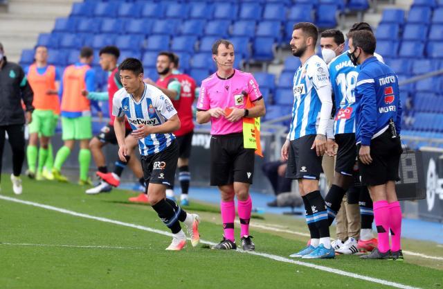 1617373836728051829.jpg 星空体育直播-武磊想回主力需改变踢法?我想他已经明白该怎么做